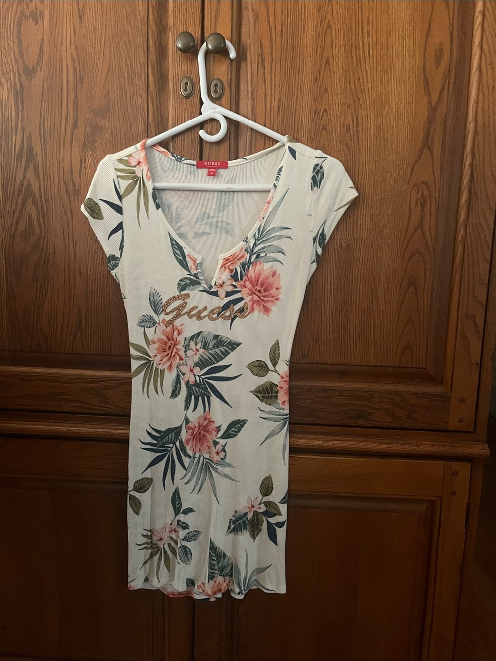 GUESS White Floral V-Neck Mini Dress with Pink Blooms